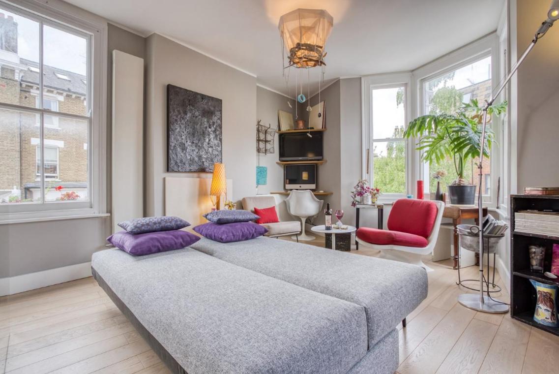 Beautiful And Airy 1 Bedroom Flat - West Apartament Londra